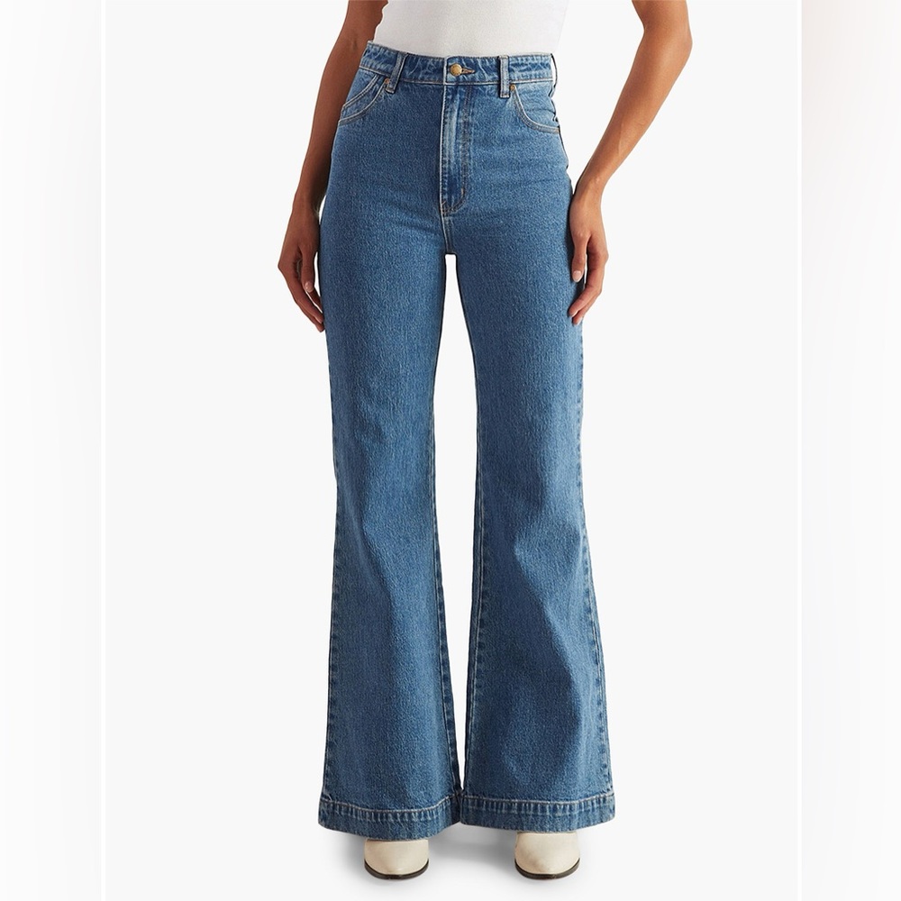 Rolla’s East Coast Flare in Sadie Blue NWT Size 27